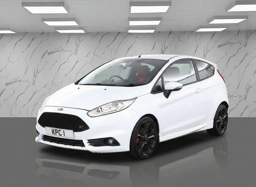 Used Ford Fiesta 2014 for sale - 77560558: Photo 2