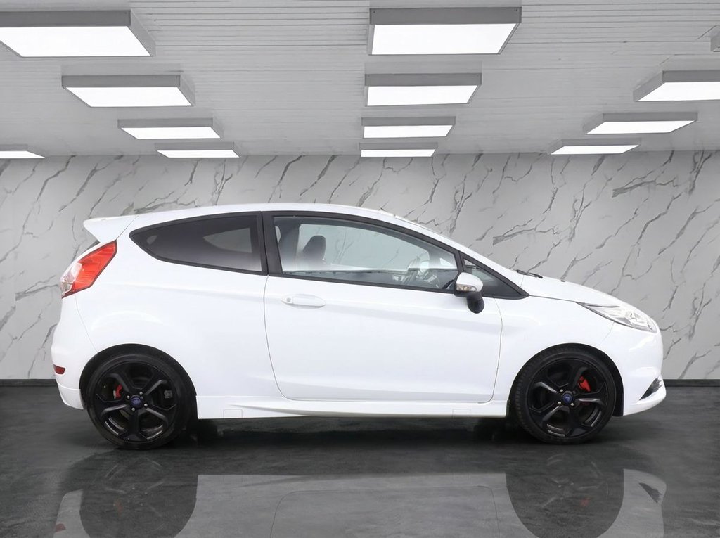 Used Ford Fiesta 2014 for sale - 77560558: Photo 6
