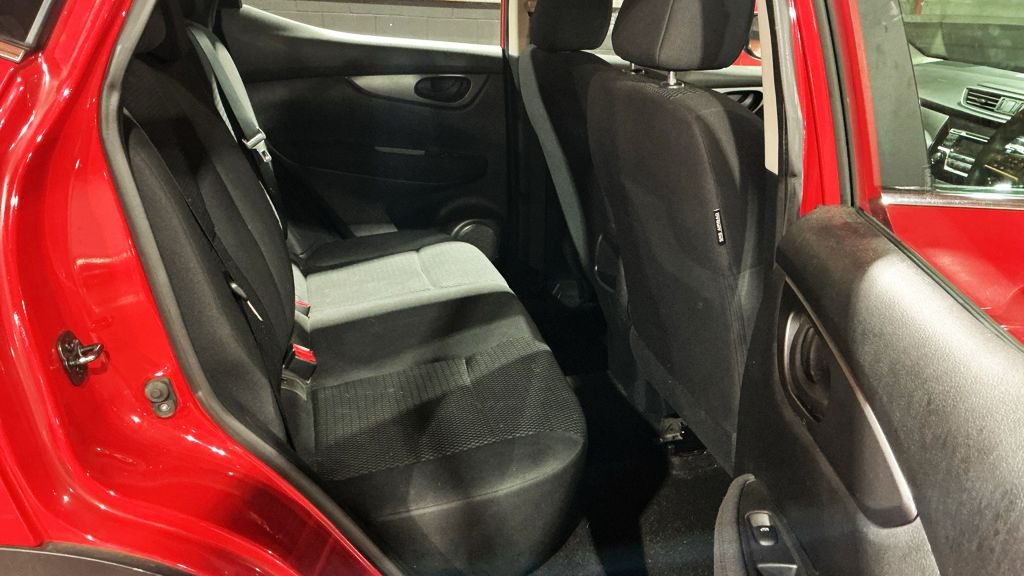 Used Nissan Qashqai 2018 for sale - 76941577: Photo 10