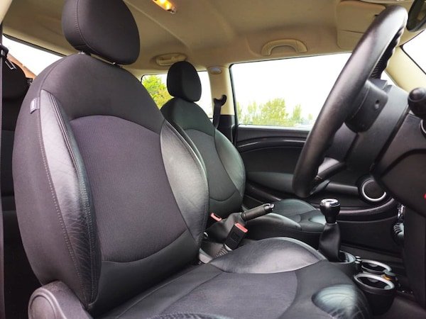 Used MINI Hatch 2012 for sale - 76235938: Photo 24