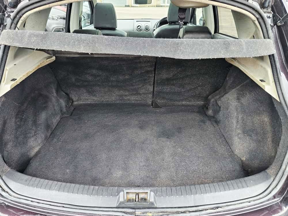 Used Nissan Qashqai 2013 for sale - 76520361: Photo 9