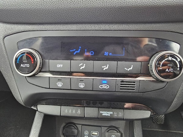 Used Hyundai i20 2018 for sale - 75764806: Photo 19