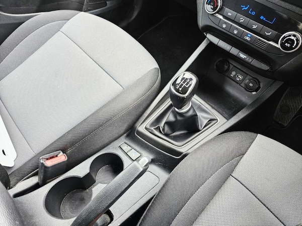 Used Hyundai i20 2018 for sale - 75764806: Photo 21