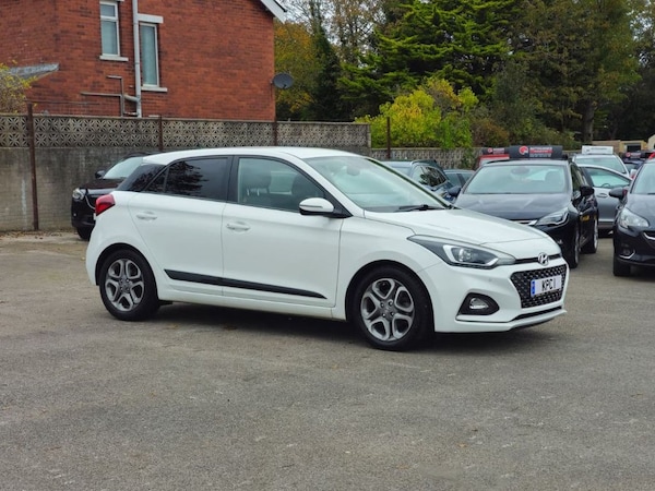 Used Hyundai i20 2018 for sale - 75764806: Photo 2