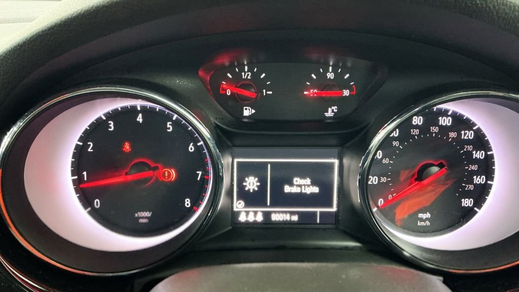 Used Vauxhall Astra 2017 for sale - 77437180: Photo 14