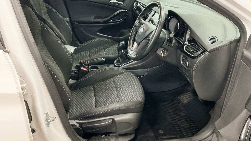 Used Vauxhall Astra 2017 for sale - 77437180: Photo 16