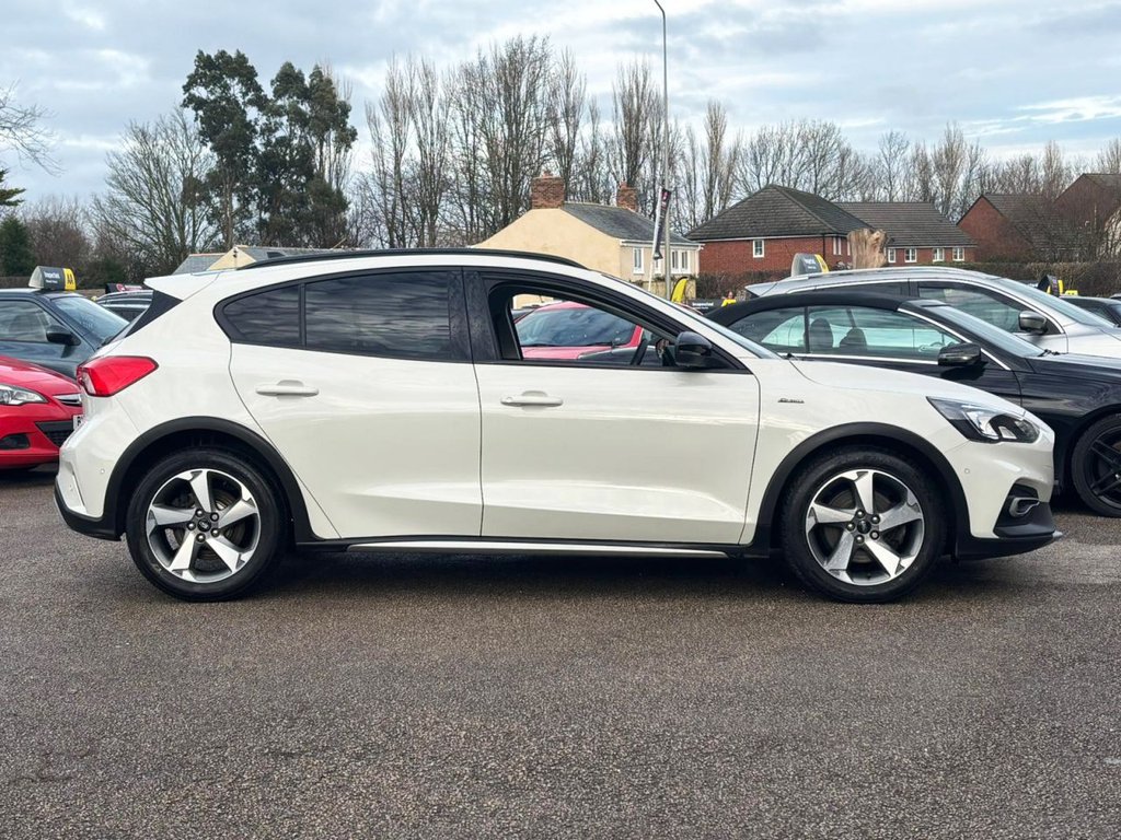 Used Ford Focus 2020 for sale - 77178025: Photo 12