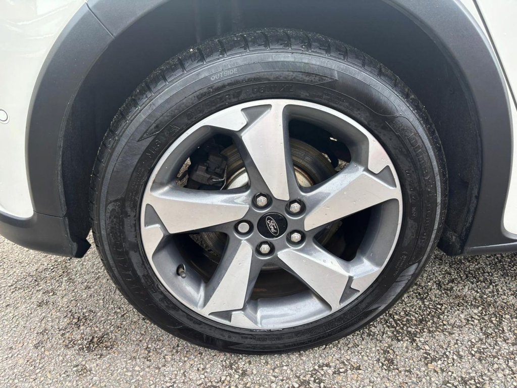 Used Ford Focus 2020 for sale - 77178025: Photo 15