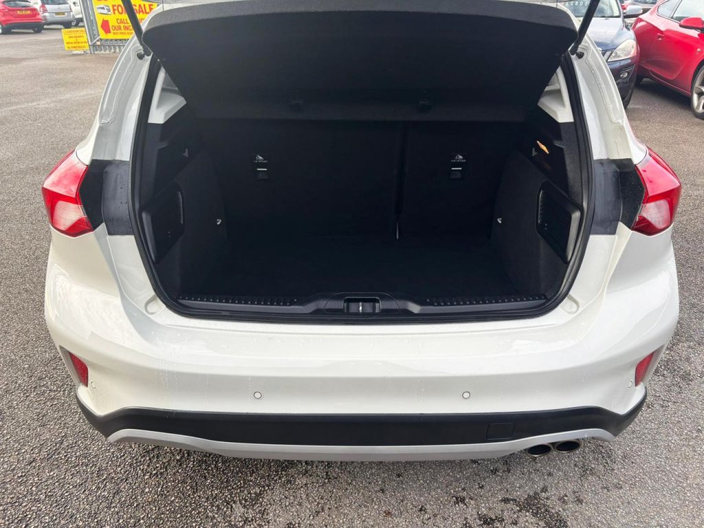 Used Ford Focus 2020 for sale - 77178025: Photo 9