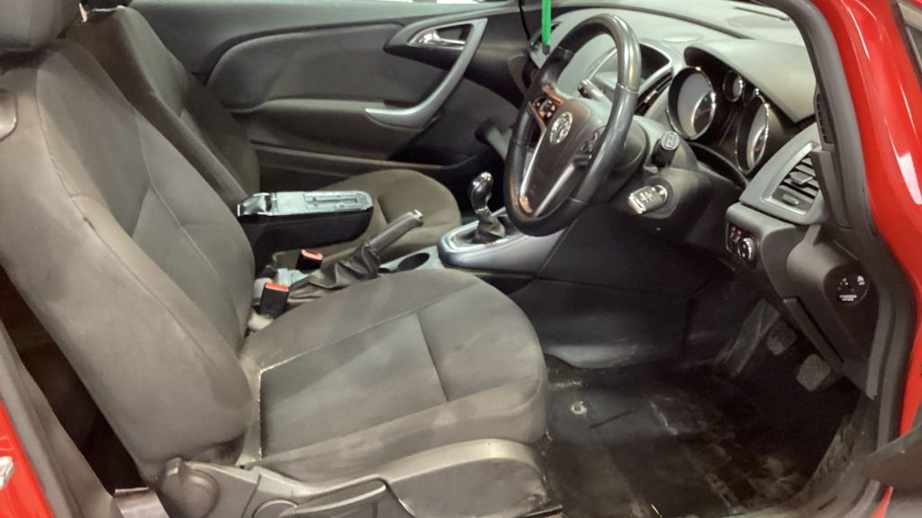 Used Vauxhall Astra GTC 2014 for sale - 77165962: Photo 8