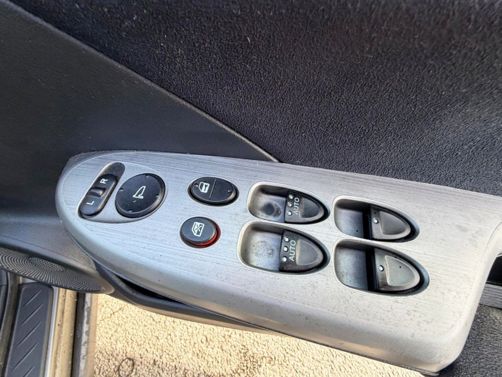 Used Honda Civic 2006 for sale - 76668140: Photo 21