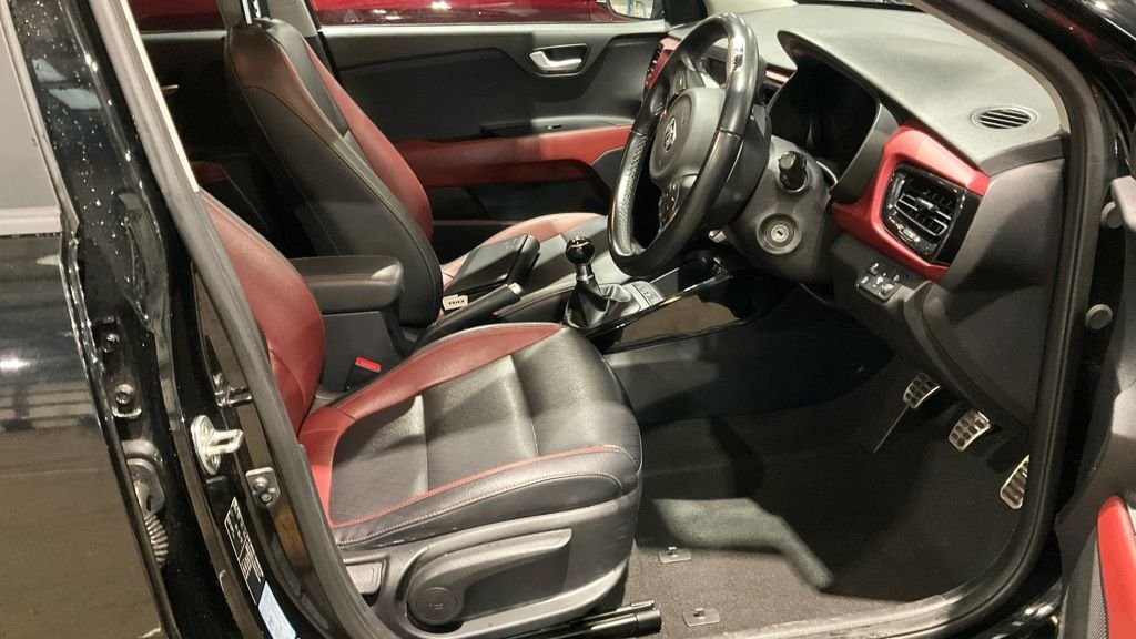 Used Kia Rio 2017 for sale - 76941597: Photo 9