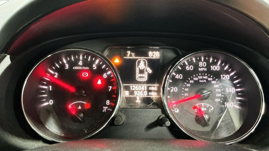 Used Nissan Qashqai 2012 for sale - 76841541: Photo 9