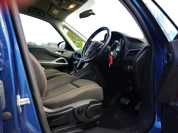 Used Vauxhall Zafira Tourer 2017 for sale - 75735521: Photo 35