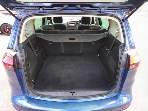Used Vauxhall Zafira Tourer 2017 for sale - 75735521: Photo 9