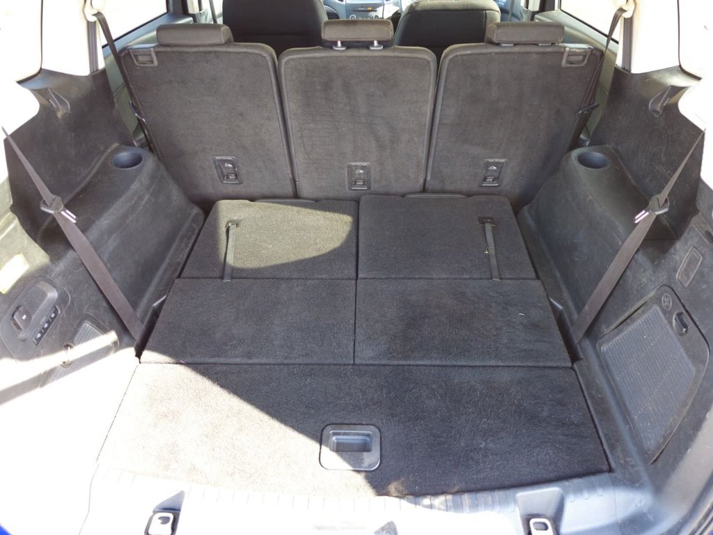 Used Ford S-Max 2015 for sale - 77936532: Photo 10