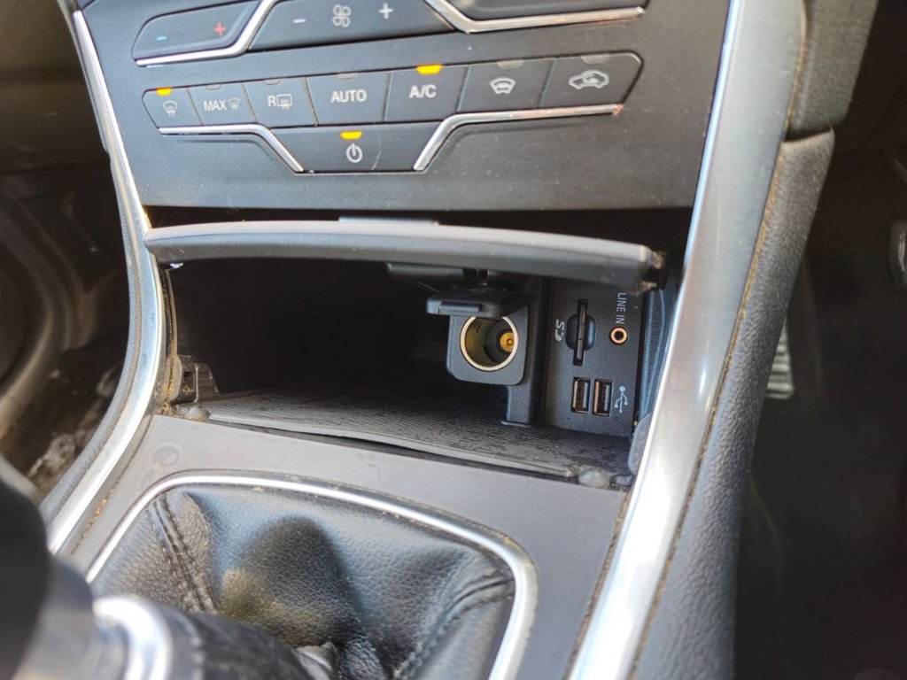 Used Ford S-Max 2015 for sale - 77936532: Photo 24