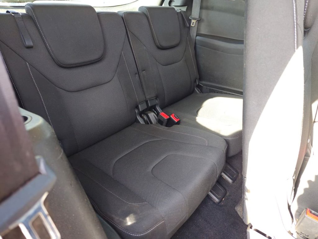 Used Ford S-Max 2015 for sale - 77936532: Photo 41