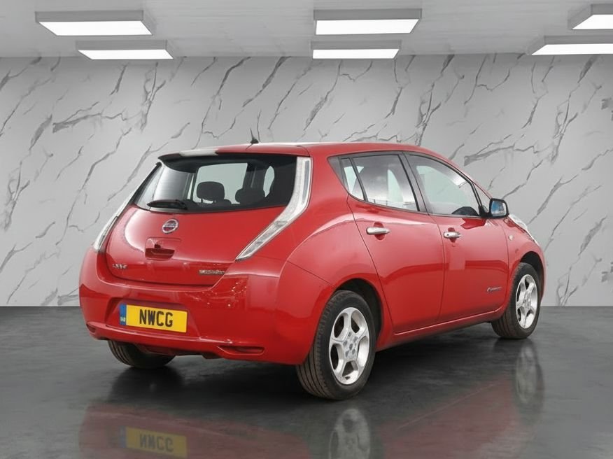 Used Nissan Leaf 2017 for sale - 78044374: Photo 4