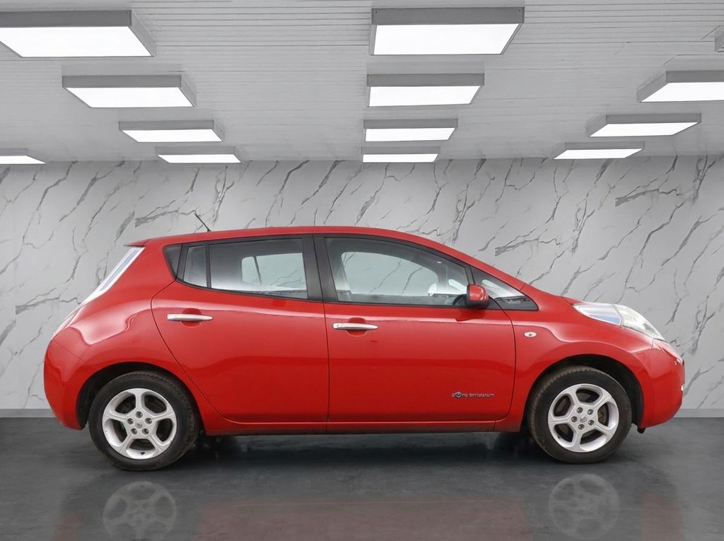 Used Nissan Leaf 2017 for sale - 78044374: Photo 6