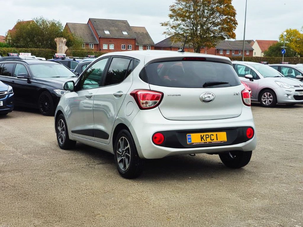 Used Hyundai i10 2017 for sale - 78200421: Photo 6