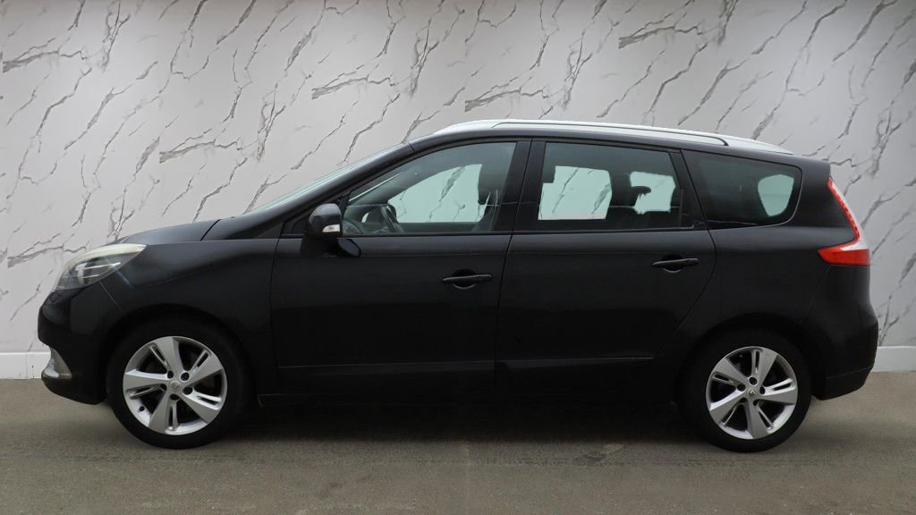 Used Renault Grand Scenic 2014 for sale - 76740506: Photo 5