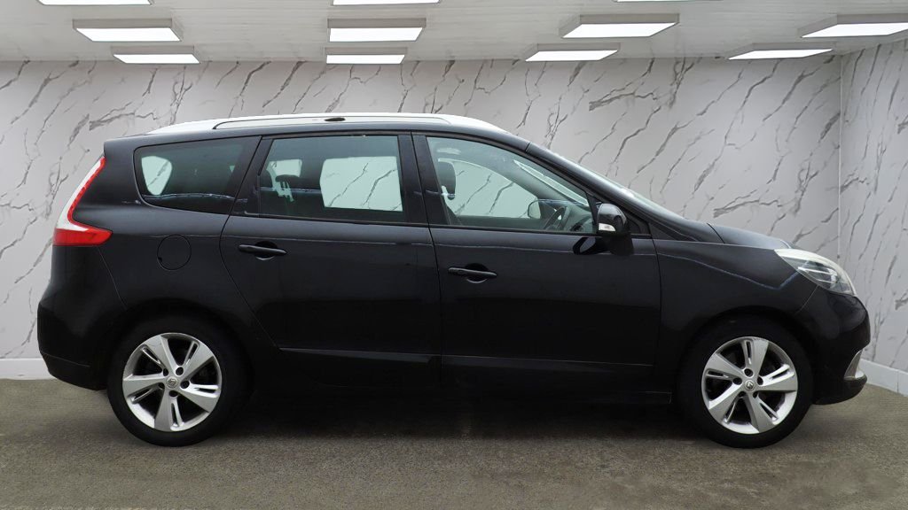 Used Renault Grand Scenic 2014 for sale - 76740506: Photo 6