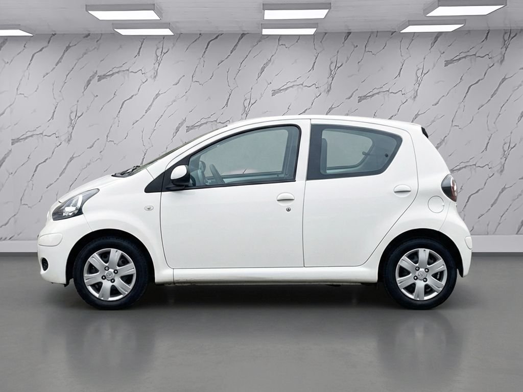 Used Toyota AYGO 2014 for sale - 77632013: Photo 5