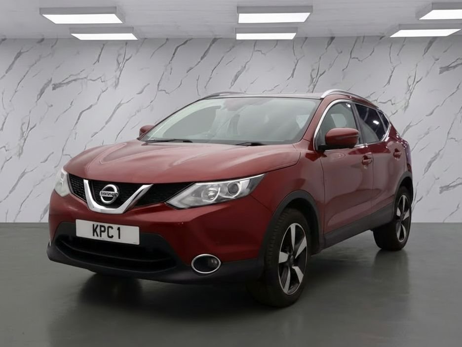 Used Nissan Qashqai 2016 for sale - 77483450: Photo 2