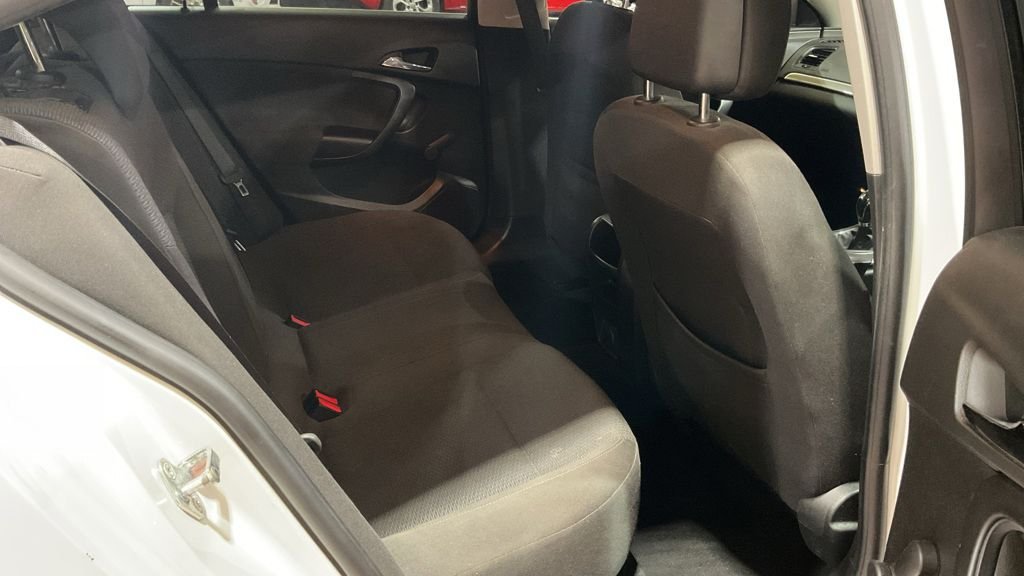 Used Vauxhall Insignia 2016 for sale - 77563841: Photo 10