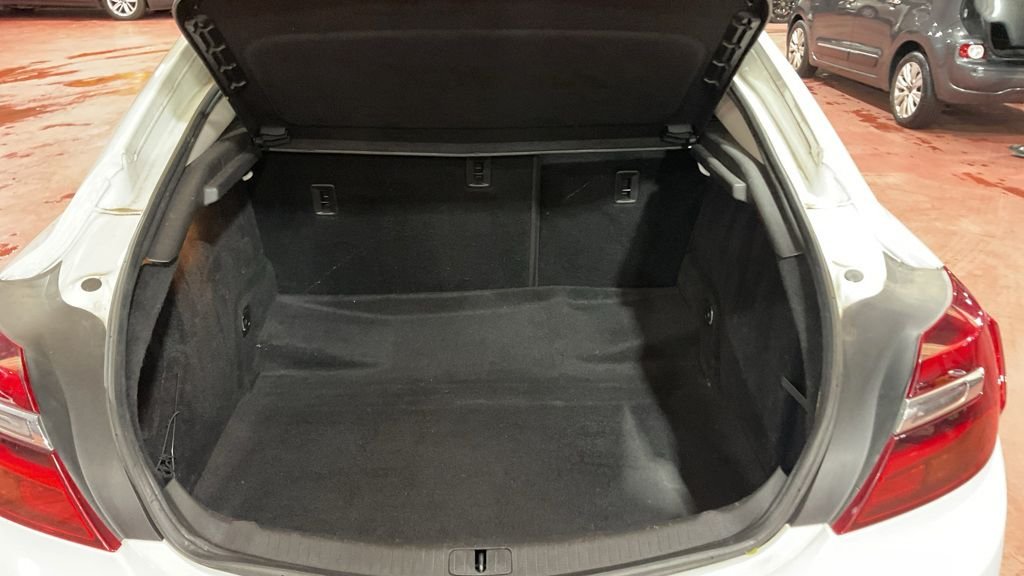 Used Vauxhall Insignia 2016 for sale - 77563841: Photo 11