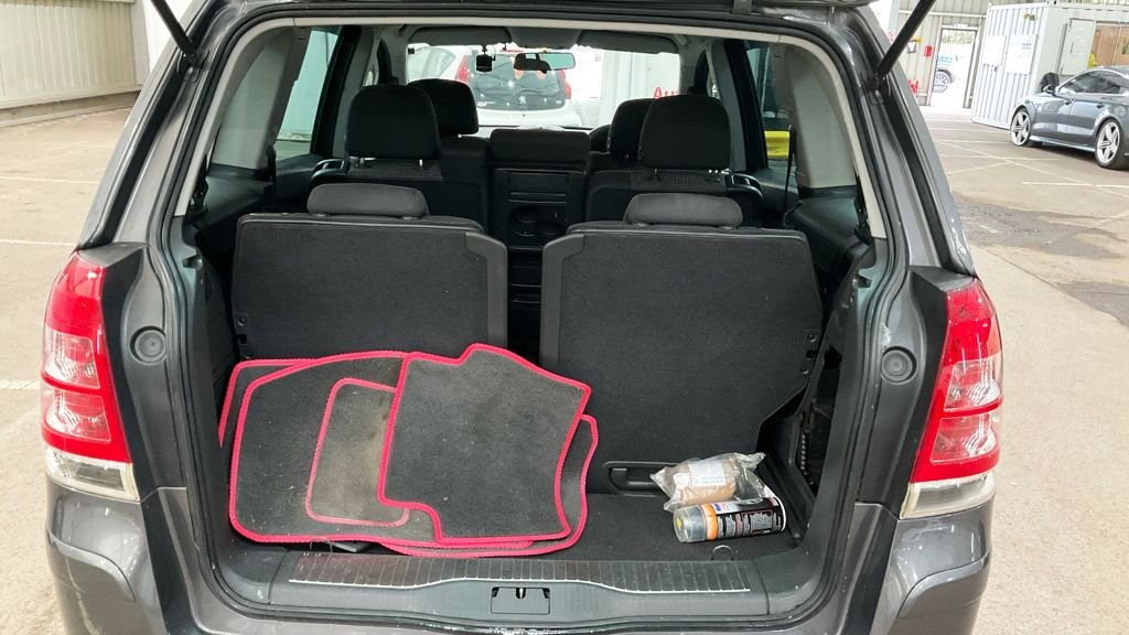 Used Vauxhall Zafira 2011 for sale - 76396069: Photo 11