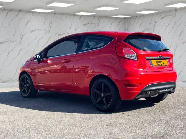Used Ford Fiesta 2013 for sale - 75092689: Photo 6