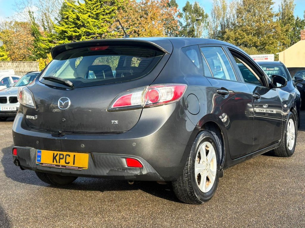 Used Mazda Mazda3 2010 for sale - 76454165: Photo 10