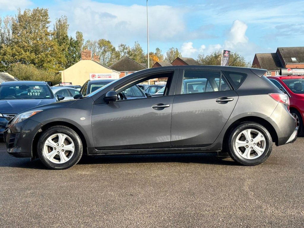 Used Mazda Mazda3 2010 for sale - 76454165: Photo 12