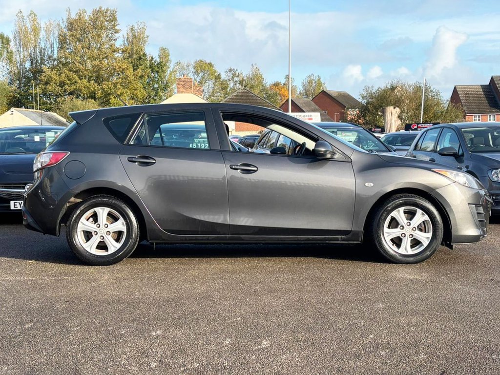 Used Mazda Mazda3 2010 for sale - 76454165: Photo 13