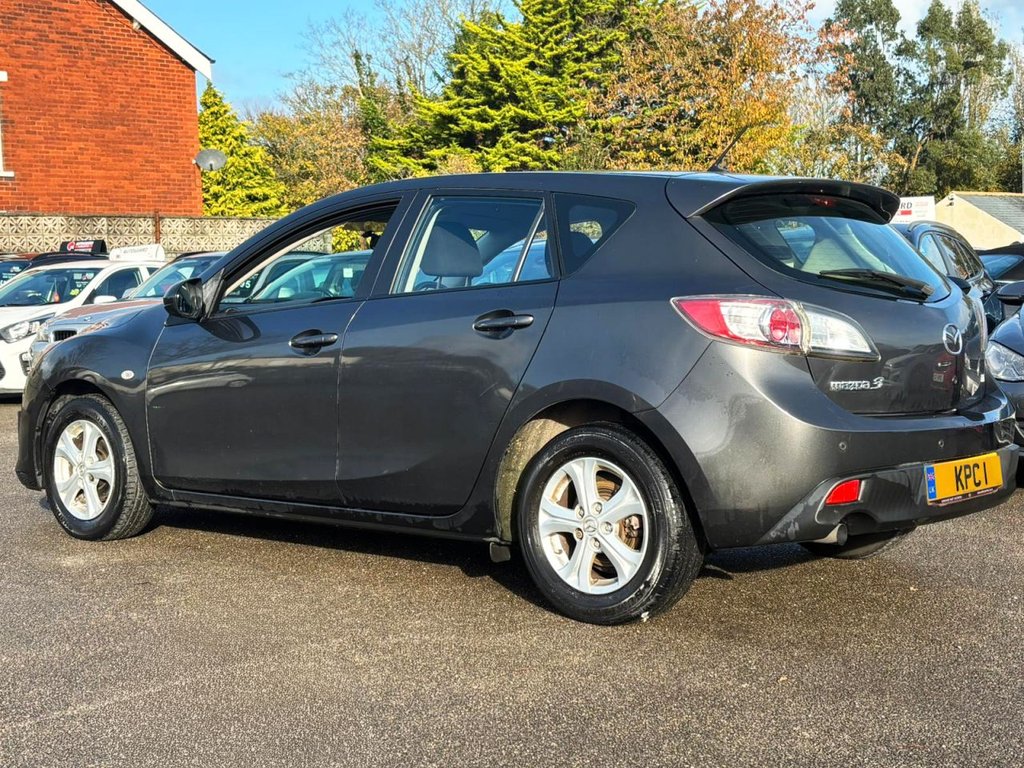 Used Mazda Mazda3 2010 for sale - 76454165: Photo 6