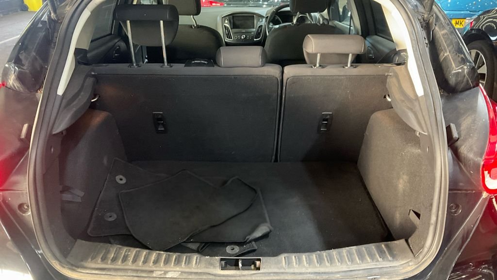 Used Ford Focus 2016 for sale - 76386300: Photo 11