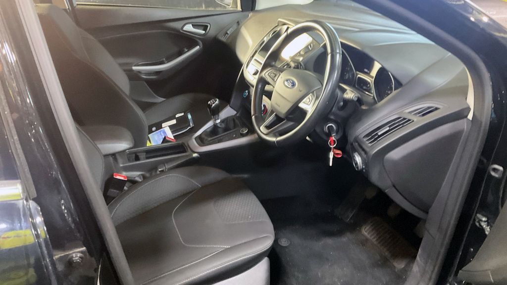 Used Ford Focus 2016 for sale - 76386300: Photo 9