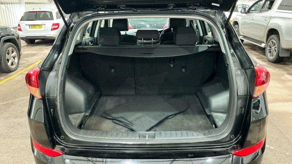 Used Hyundai TUCSON 2018 for sale - 77356486: Photo 11