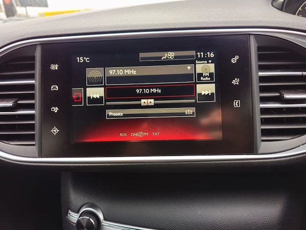 Used Peugeot 308 2017 for sale - 76106154: Photo 18