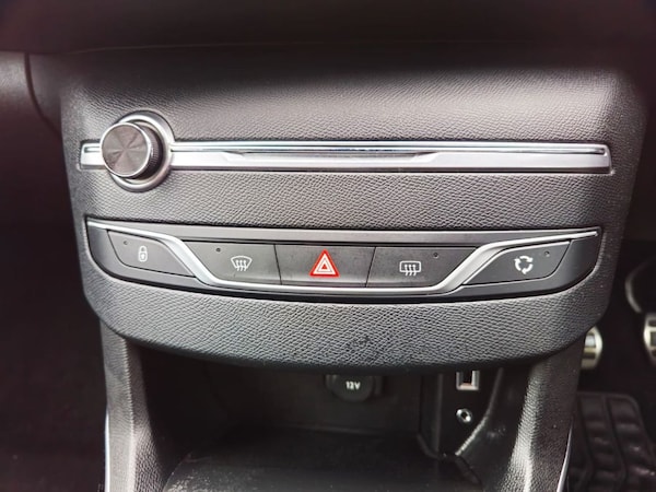 Used Peugeot 308 2017 for sale - 76106154: Photo 21