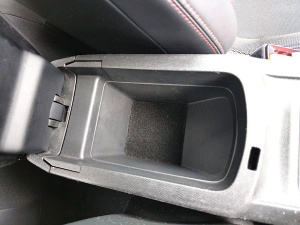 Used Peugeot 308 2017 for sale - 76106154: Photo 26