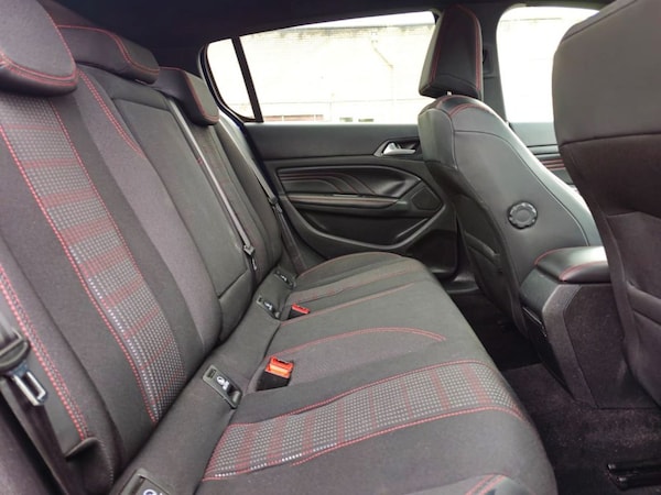 Used Peugeot 308 2017 for sale - 76106154: Photo 35