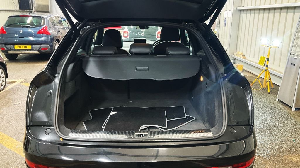 Used Audi Q3 2016 for sale - 76740517: Photo 11