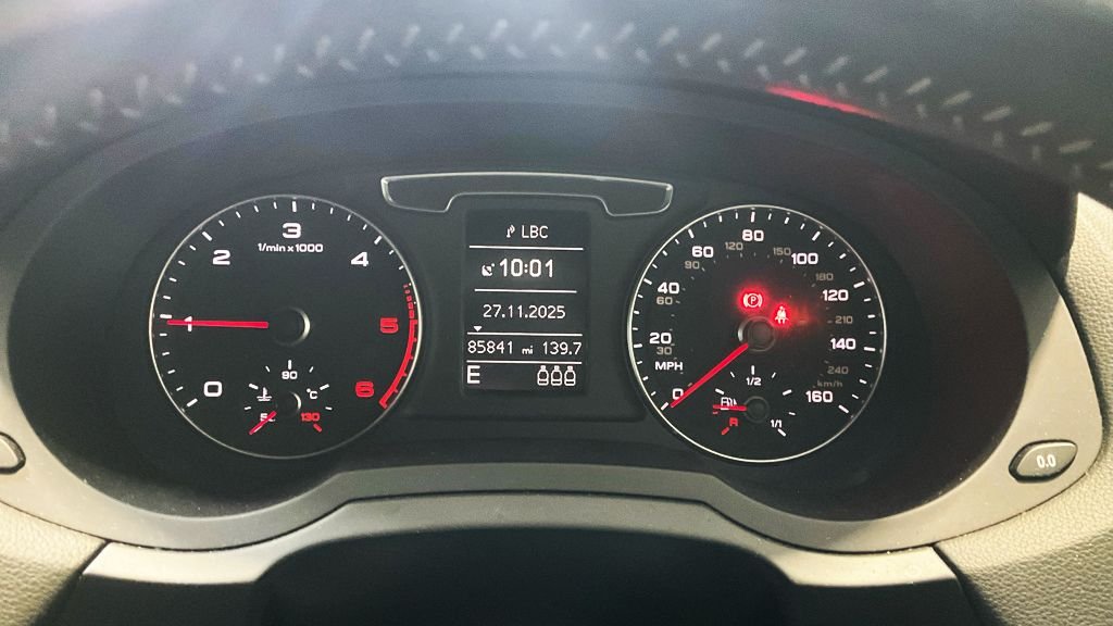 Used Audi Q3 2016 for sale - 76740517: Photo 9