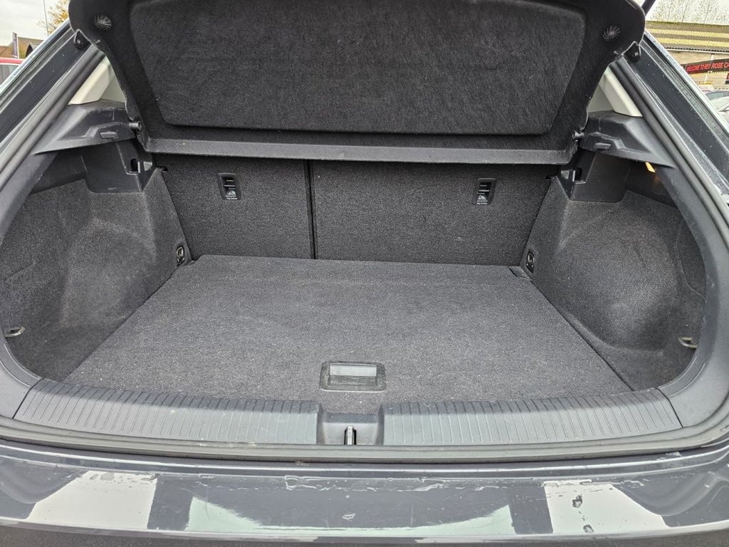 Used Volkswagen T-Roc 2019 for sale - 76267123: Photo 9