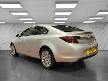 Used Vauxhall Insignia 2016 for sale - 77563842: Photo