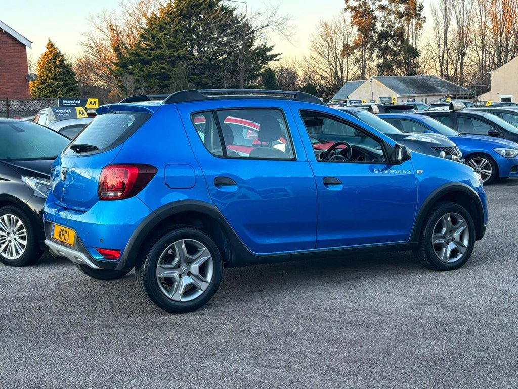 Used Dacia Sandero Stepway 2019 for sale - 77672705: Photo 11