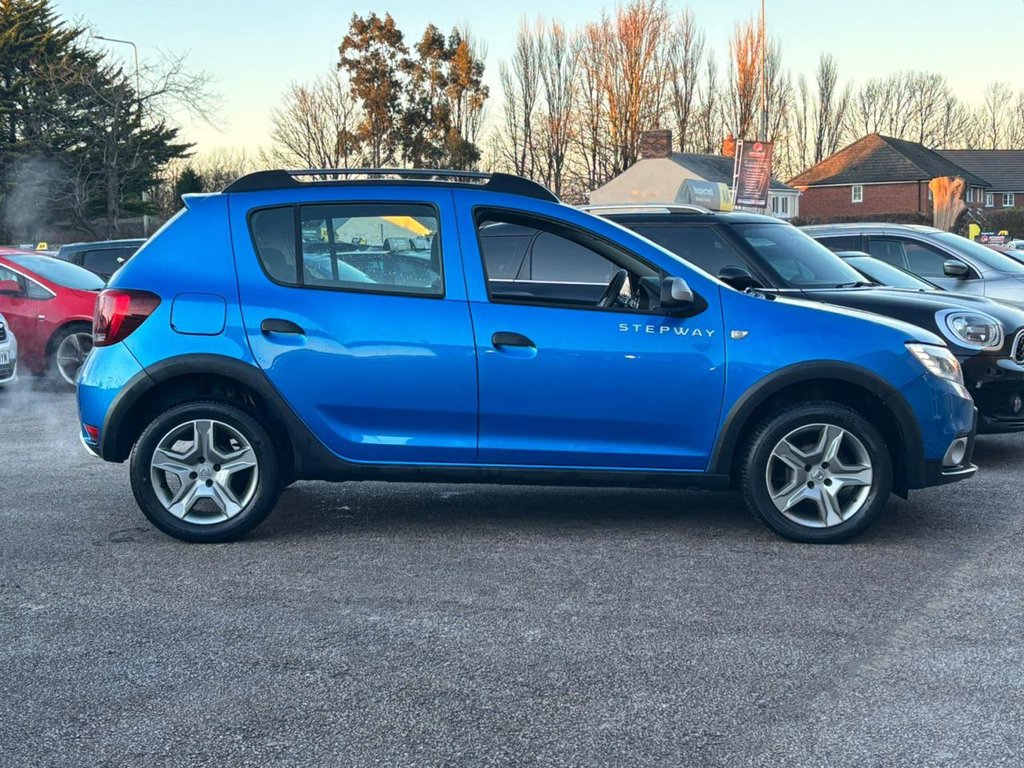 Used Dacia Sandero Stepway 2019 for sale - 77672705: Photo 13